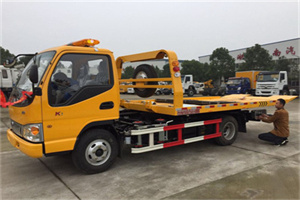 镇安哪里有拖车服务